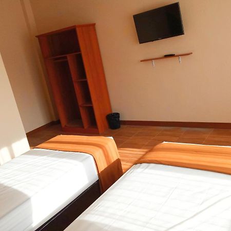 Bluefire Homestay Syariah Бануванги Екстериор снимка