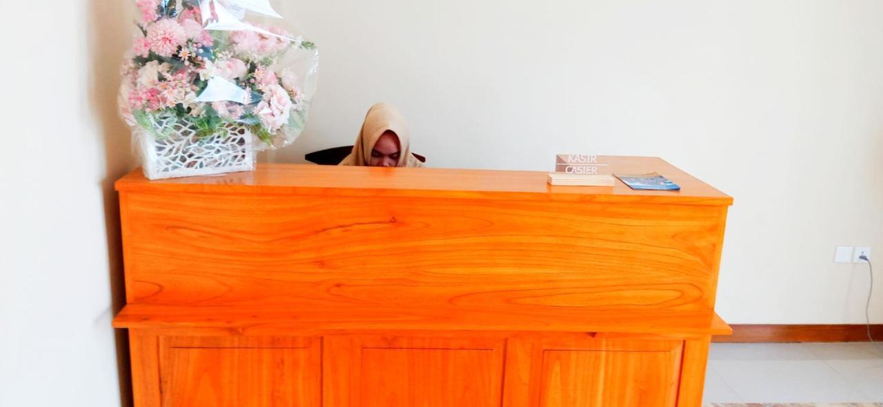 Bluefire Homestay Syariah Бануванги Екстериор снимка